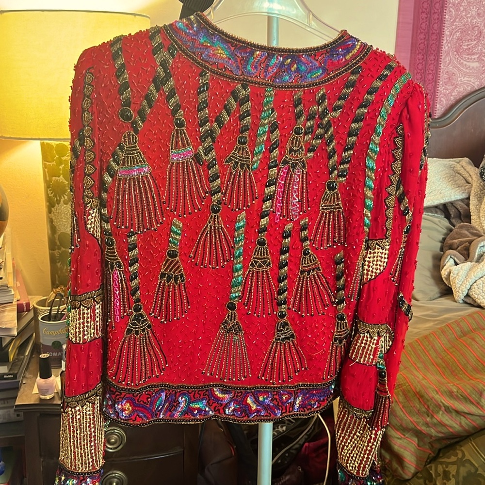 SALE!! DEAL!! AMAZING 1980s Vintage Red Silk Beaded & Sequined Tassel Jacket - Picture 3 of 5